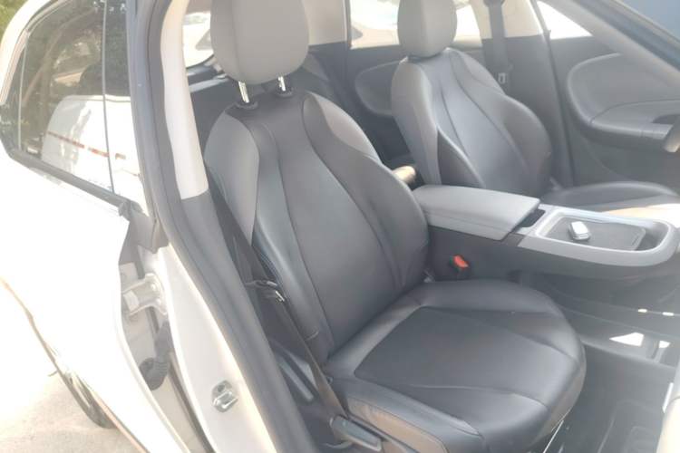 Used Dongfeng NAMMI 01 2024 330 Air Right Front Seat