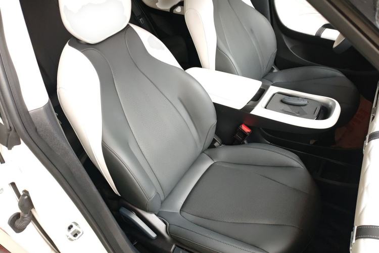 Used Dongfeng NAMMI 01 2024 Co-Creation Edition – Co-Creation WE Version Right Front Seat