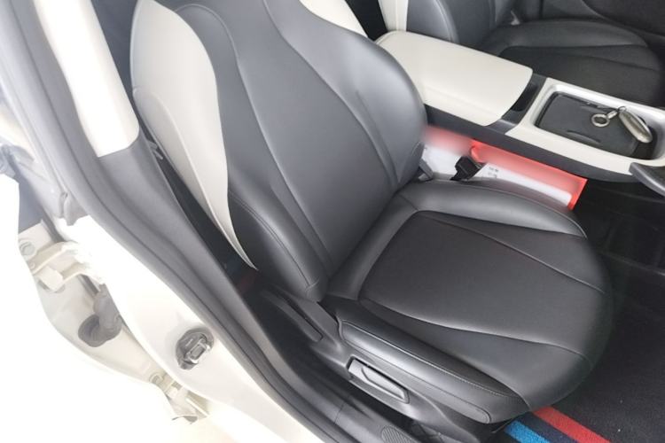Used Dongfeng NAMMI 01 2024 New Edition 430 Plus Smart+ Right Front Seat