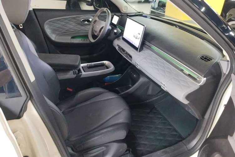 Used Dongfeng NAMMI 01 2024 New Edition 430 Plus Smart+ Right Front Seat