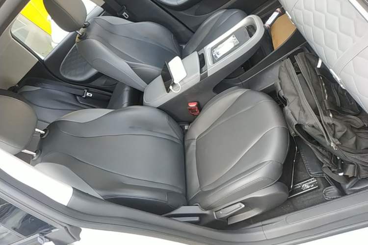 Used Dongfeng NAMMI 01 2024 New Edition 430 Plus Smart+ Right Front Seat