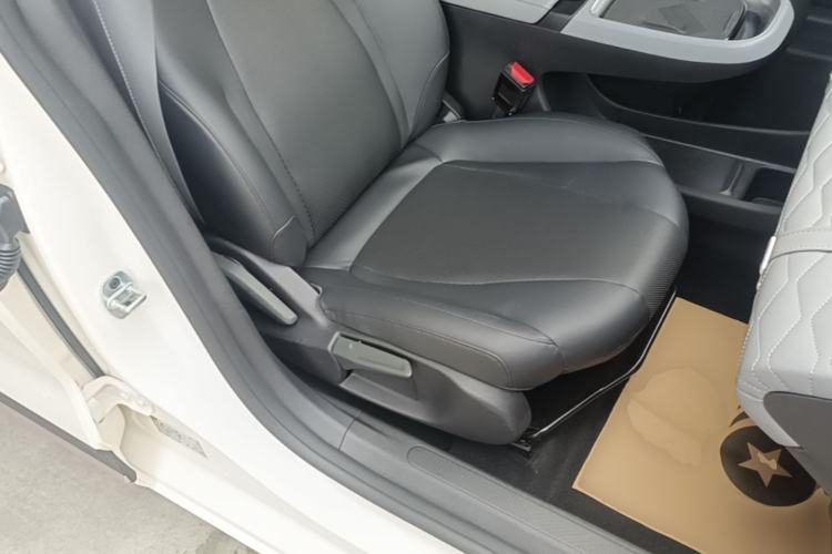 Used Dongfeng NAMMI 01 2024 430 Plus Smart+ Right Front Seat