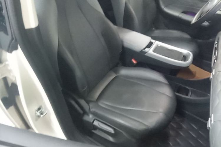 Used Dongfeng NAMMI 01 2024 New Edition 330 Plus Smart+ Right Front Seat