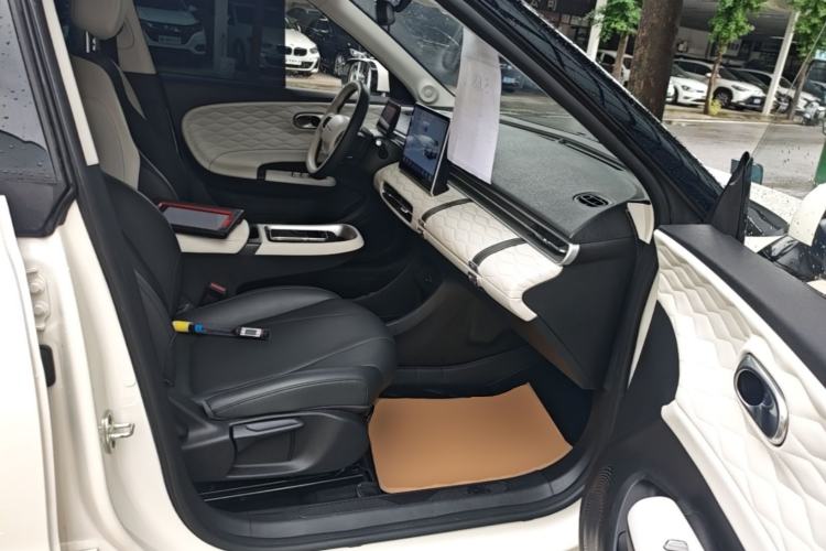 Used Dongfeng NAMMI 01 2024 New Edition 430 Plus Smart+ Right Front Seat