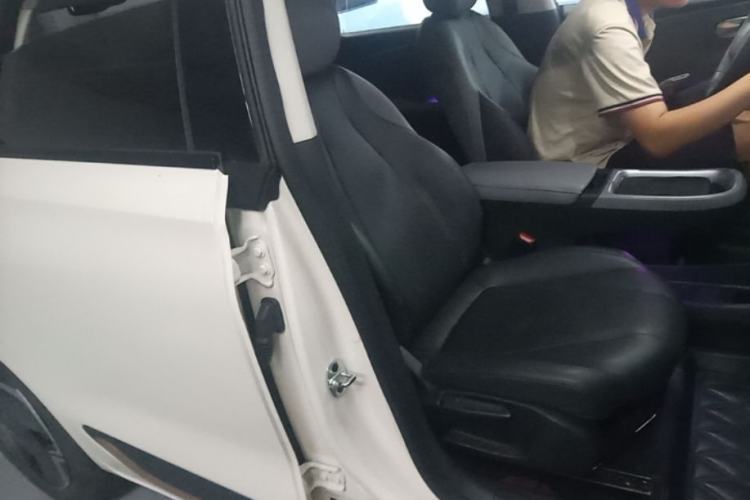 Used Dongfeng NAMMI 01 2024 New Edition 330 Plus Smart+ Right Front Seat