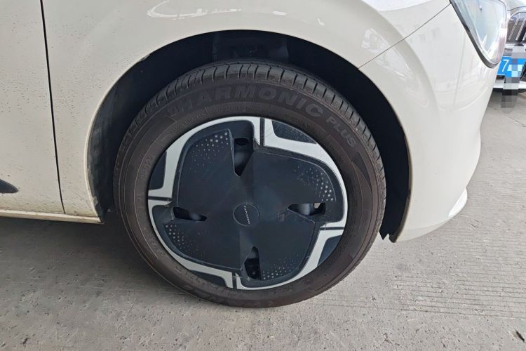 Used Dongfeng NAMMI 01 2024 New Edition 330 Plus Smart+ Right Front Wheel Hub