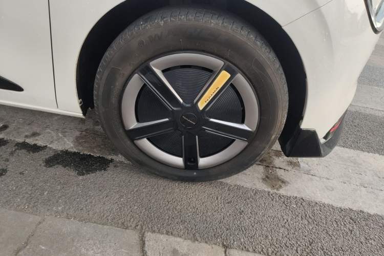 Used Dongfeng NAMMI 01 2024 Co-Creation Edition Co-Creation YOU Edition Right Front Wheel Hub