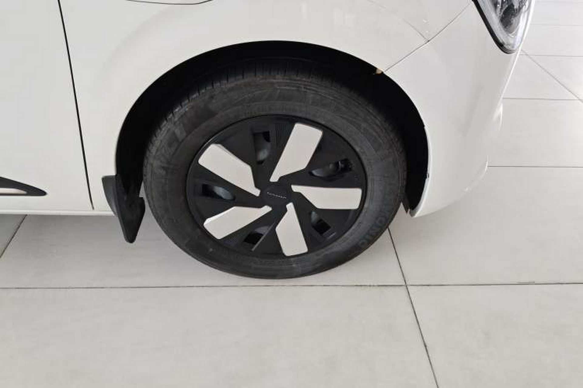 Used Dongfeng NAMMI 01 2024 330 Air Right Front Wheel Hub