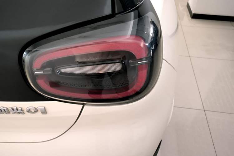 Used Dongfeng NAMMI 01 2024 New Edition 330 Air Right Rear Taillight