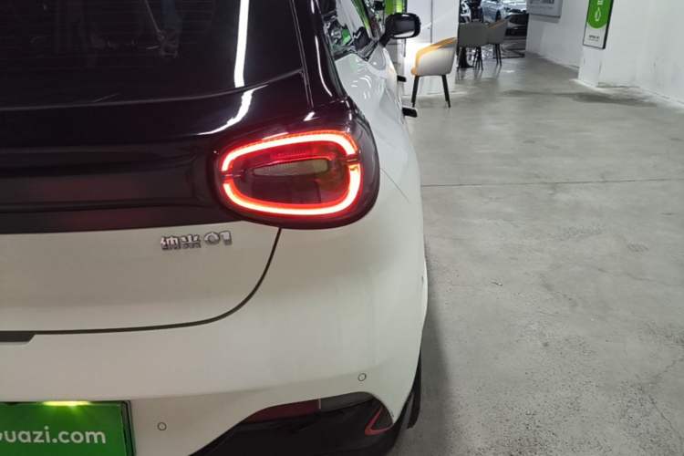 Used Dongfeng NAMMI 01 2024 Co-Creation Edition – Co-Creation WE Version Right Rear Taillight