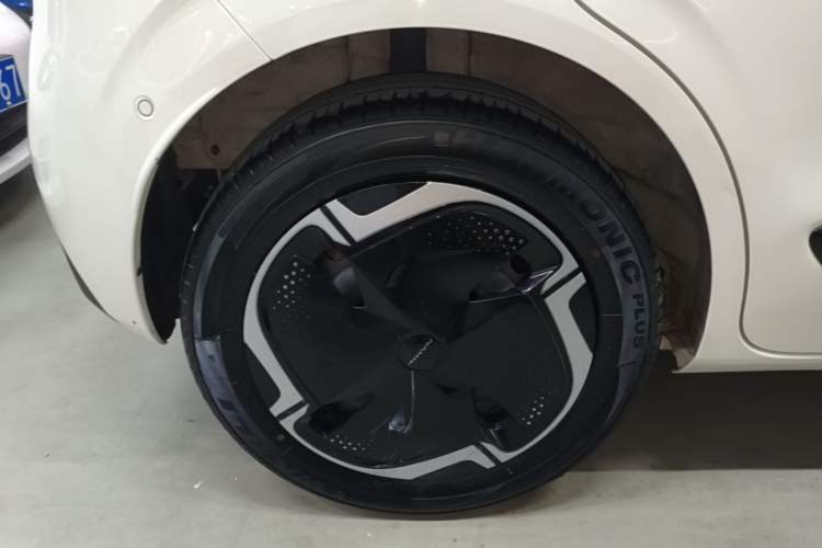 Used Dongfeng NAMMI 01 2024 Co-Creation Edition – Co-Creation WE Version Right Rear Wheel Hub