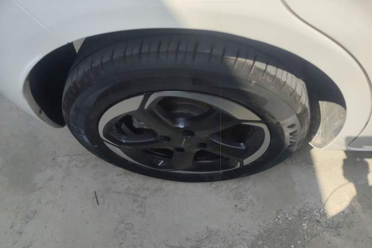 Used Dongfeng NAMMI 01 2024 430 Plus Smart+ Right Rear Wheel Hub