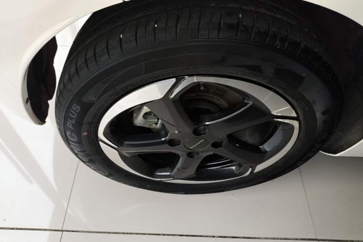 Used Dongfeng NAMMI 01 2024 430 Plus Smart+ Right Rear Wheel Hub