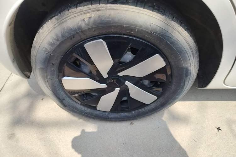 Used Dongfeng NAMMI 01 2024 330 Air Right Rear Wheel Hub
