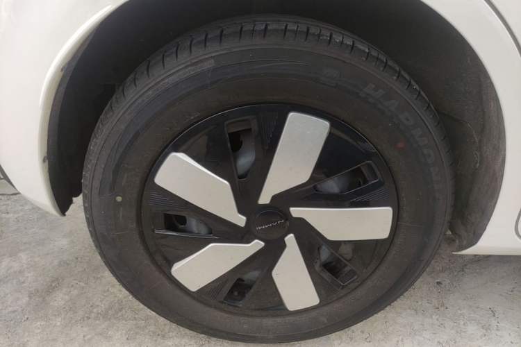Used Dongfeng NAMMI 01 2024 330 Air Right Rear Wheel Hub