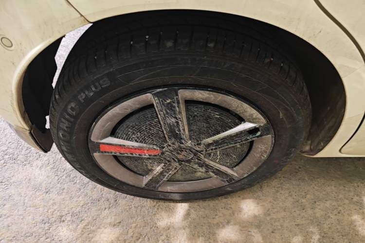 Used Dongfeng NAMMI 01 2024 Co-Creation Edition – Co-Creation WE Version Right Rear Wheel Hub