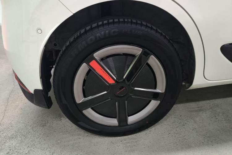Used Dongfeng NAMMI 01 2024 Co-Creation Edition – Co-Creation WE Version Right Rear Wheel Hub