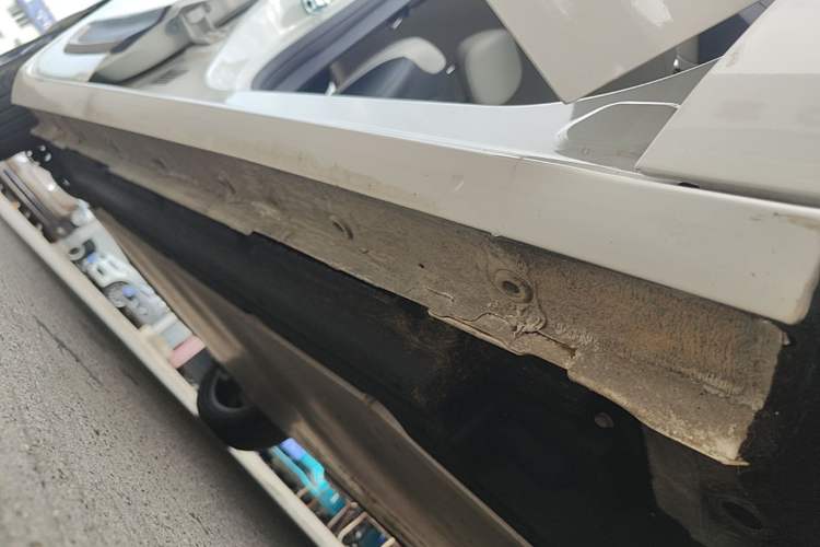 Used Dongfeng NAMMI 01 2024 430 Plus Smart+ Right Side Sill