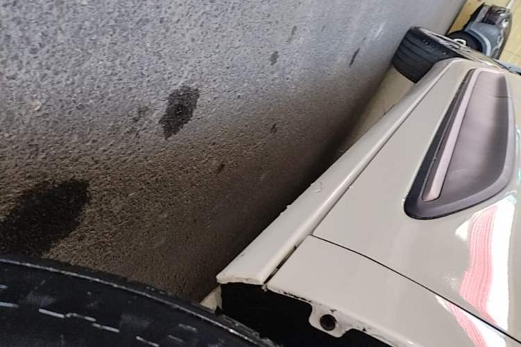 Used Dongfeng NAMMI 01 2024 New Edition 330 Plus Smart+ Right Side Sill