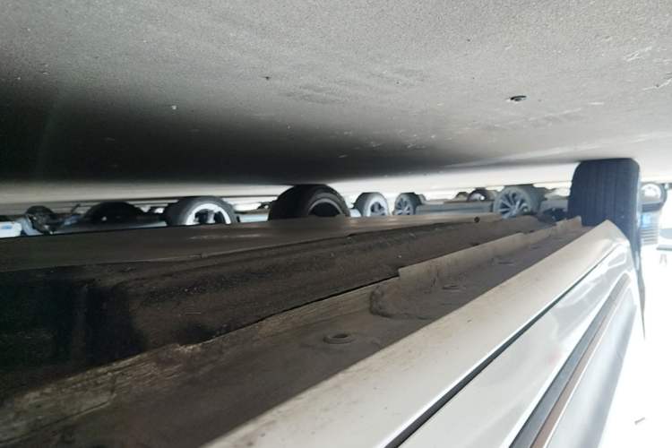 Used Dongfeng NAMMI 01 2024 New Edition 430 Plus Smart+ Right Side Sill