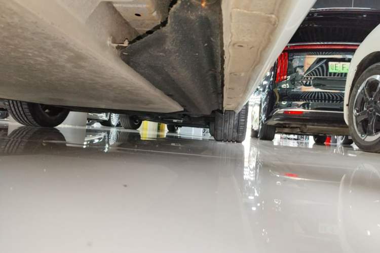 Used Dongfeng NAMMI 01 2024 New Edition 430 Plus Smart+ Right Side Sill
