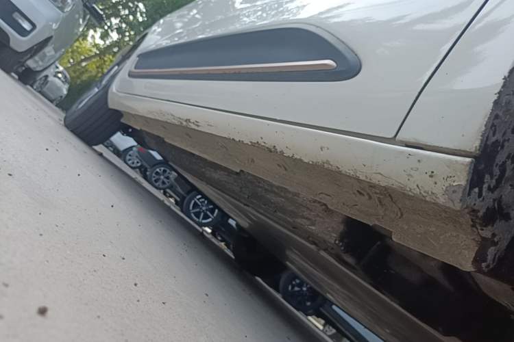Used Dongfeng NAMMI 01 2024 330 Air Right Side Sill