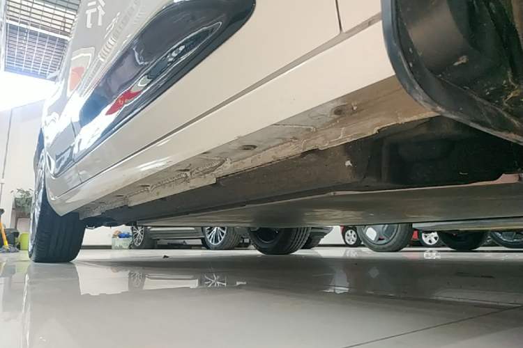 Used Dongfeng NAMMI 01 2024 Co-Creation Edition – Co-Creation WE Version Right Side Sill