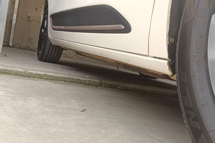 Used Dongfeng NAMMI 01 2024 430 Plus Smart+ Right Side Sill