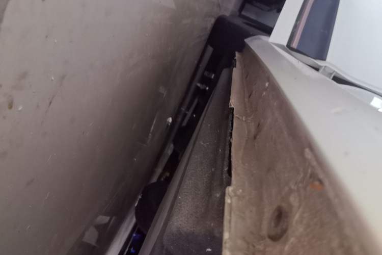 Used Dongfeng NAMMI 01 2024 New Edition 430 Plus Smart+ Right Side Sill