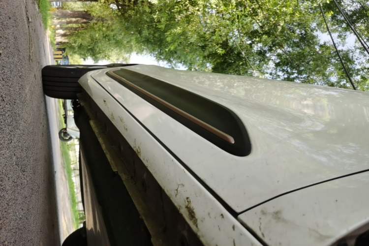 Used Dongfeng NAMMI 01 2024 New Edition 330 Air Right Side Sill