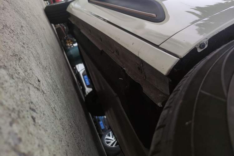 Used Dongfeng NAMMI 01 2024 330 Air Right Side Sill