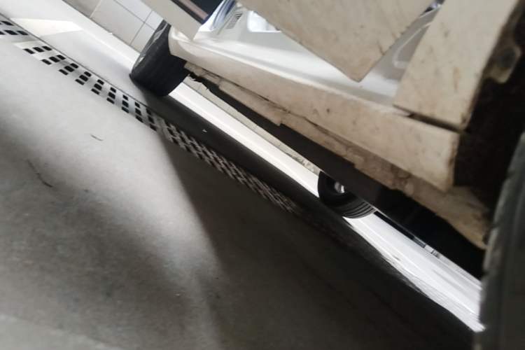 Used Dongfeng NAMMI 01 2024 430 Plus Smart+ Right Side Sill