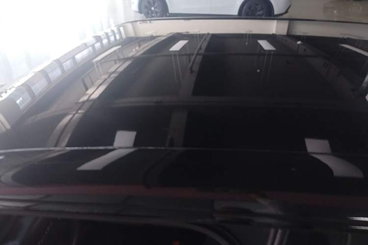 Used Dongfeng NAMMI 01 2024 New Edition 330 Air Roof