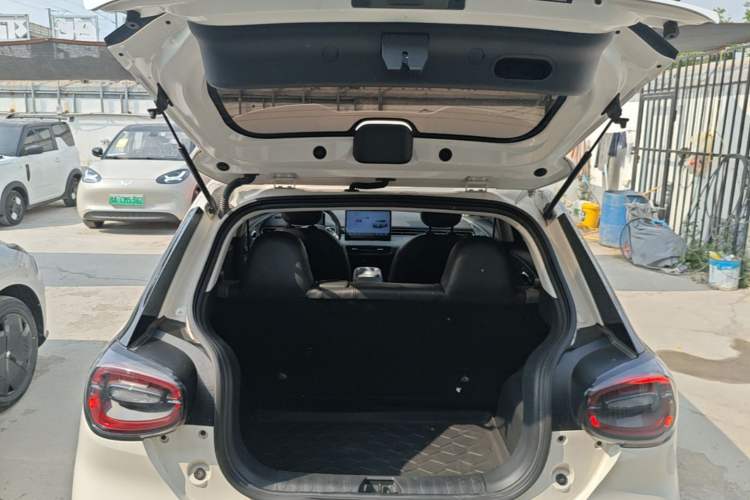 Used Dongfeng NAMMI 01 2024 430 Plus Smart+ Trunk