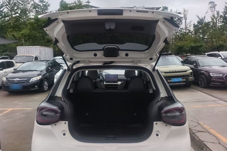 Used Dongfeng NAMMI 01 2024 330 Plus Smart+ Trunk