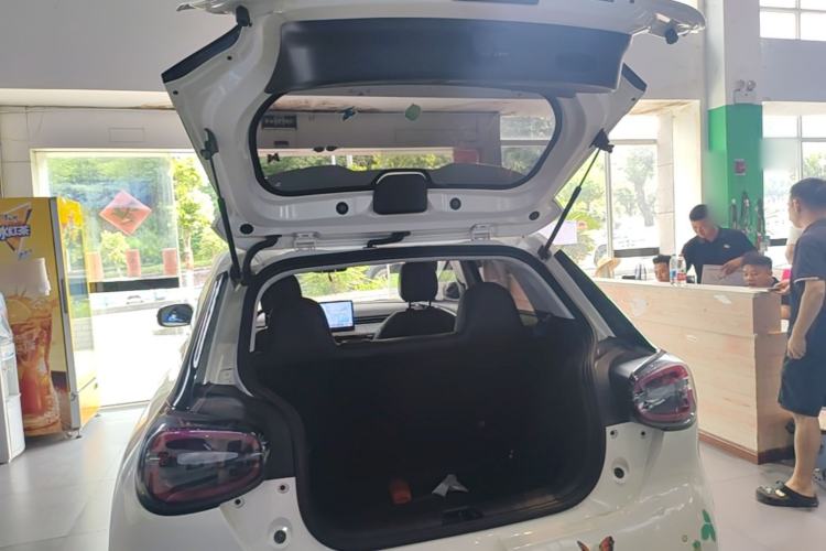 Used Dongfeng NAMMI 01 2024 New Edition 330 Air Trunk