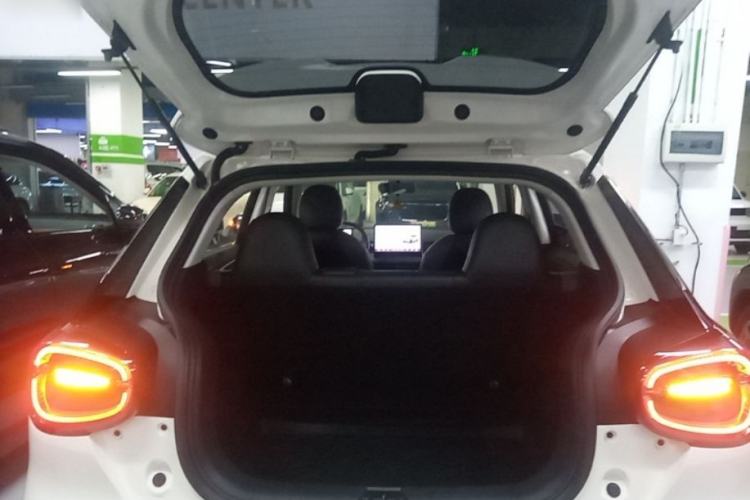 Used Dongfeng NAMMI 01 2024 New Edition 330 Plus Smart+ Trunk