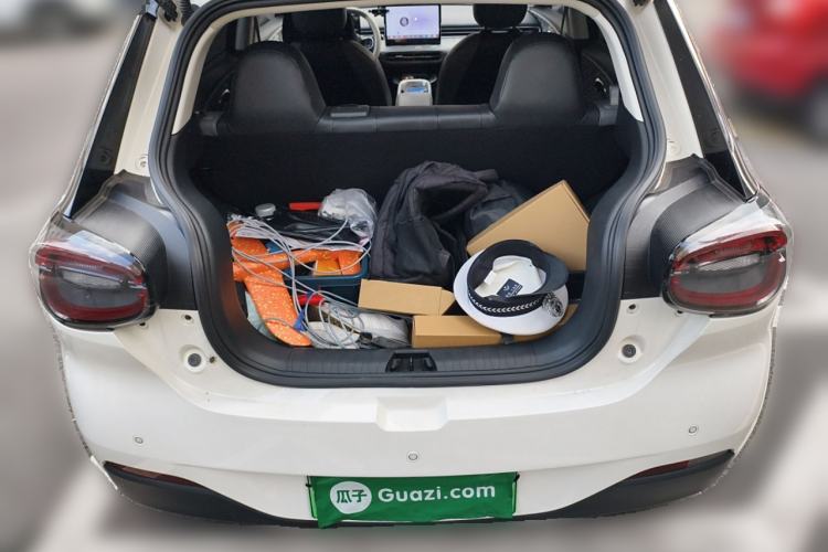 Used Dongfeng NAMMI 01 2024 330 Plus Smart+ Trunk