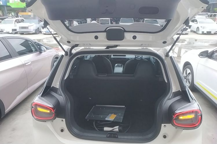 Used Dongfeng NAMMI 01 2024 430 Plus Smart+ Trunk