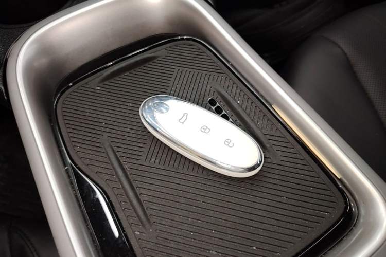 Used Dongfeng NAMMI 01 2024 330 Plus Vehicle Key