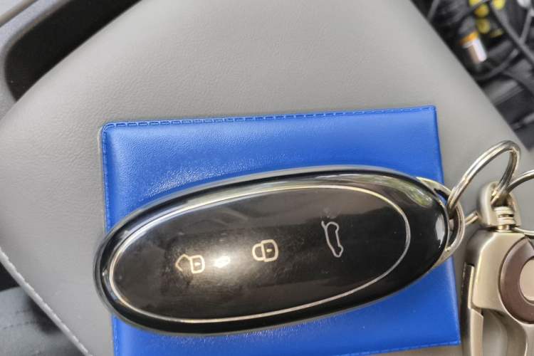 Used Dongfeng NAMMI 01 2024 New Edition 330 Air Vehicle Key
