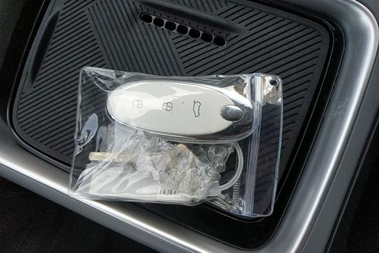 Used Dongfeng NAMMI 01 2024 New Edition 430 Plus Smart+ Vehicle Key