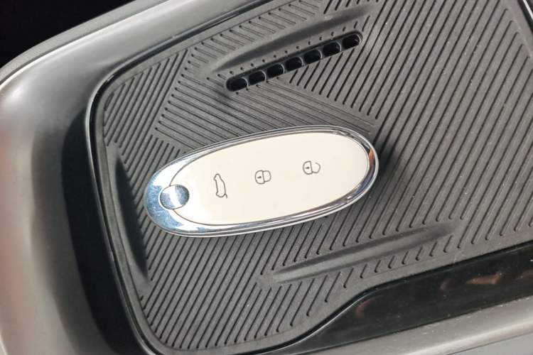 Used Dongfeng NAMMI 01 2024 330 Plus Vehicle Key