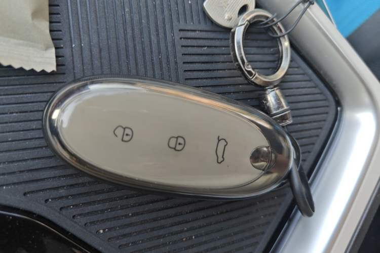 Used Dongfeng NAMMI 01 2024 New Edition 330 Air Vehicle Key