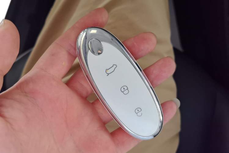 Used Dongfeng NAMMI 01 2024 New Edition 430 Plus Smart+ Vehicle Key
