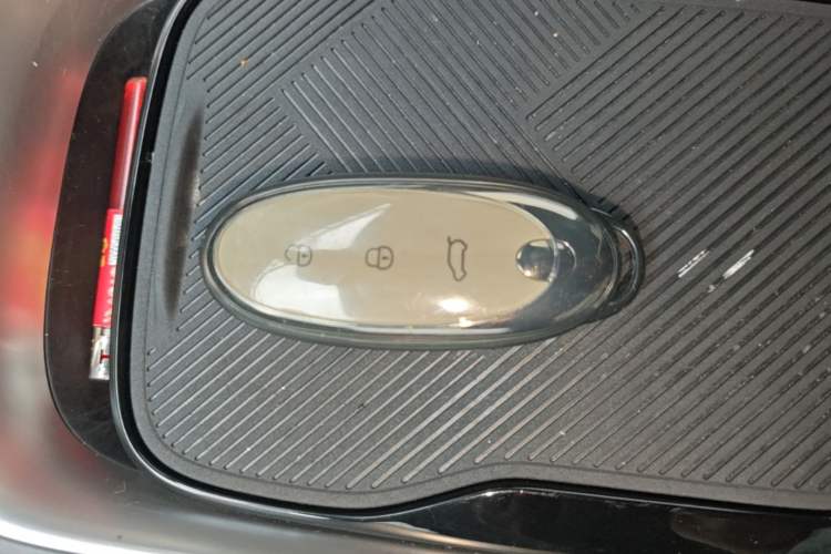 Used Dongfeng NAMMI 01 2024 New Edition 330 Air Vehicle Key