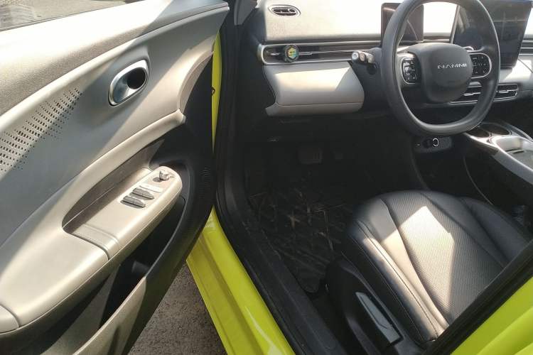 Used Dongfeng NAMMI 01 2024 330 Air Driver Seat