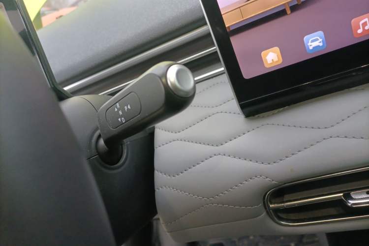 Used Dongfeng NAMMI 01 2024 430 Plus Gear Lever