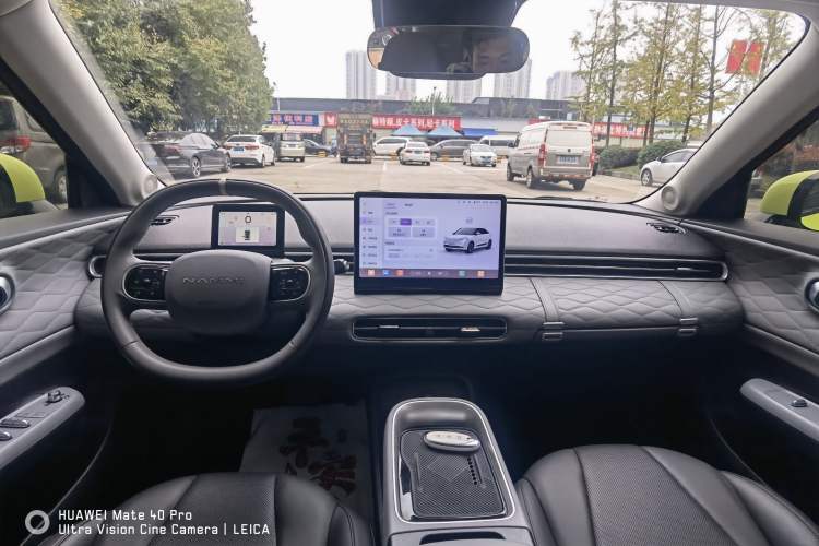 Used Dongfeng NAMMI 01 2024 430 Max Smart+ Interior 4