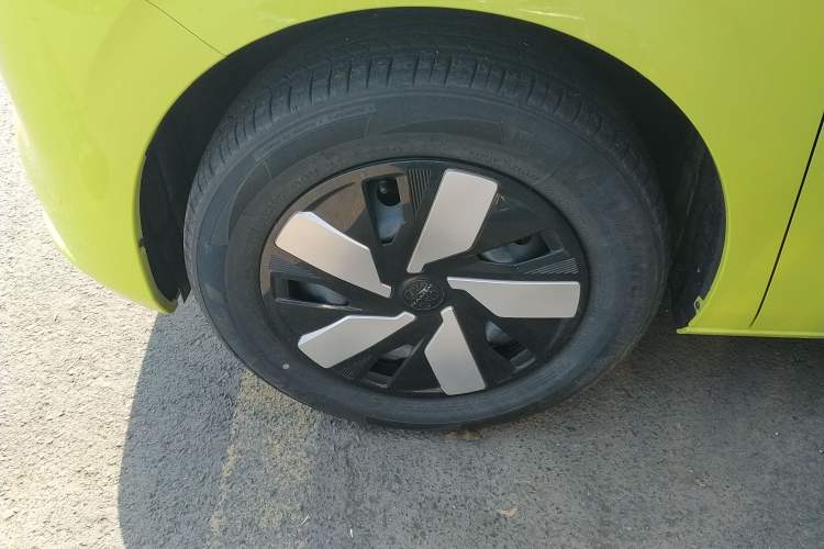 Used Dongfeng NAMMI 01 2024 330 Air Left Front Wheel Hub